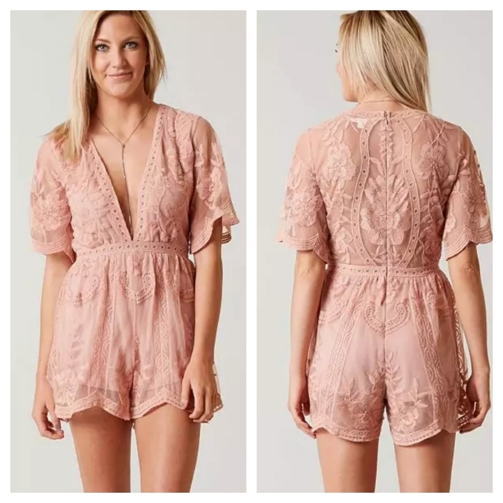 Honey Punch Lace V-Neck Short Romper